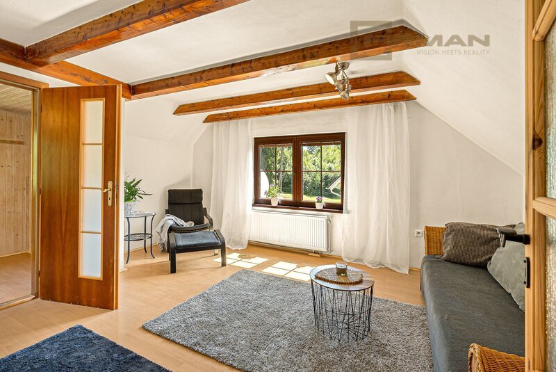 Prodej rodinného domu 5+1, 180 m², pozemek 438 m² Nespeky, P - 17