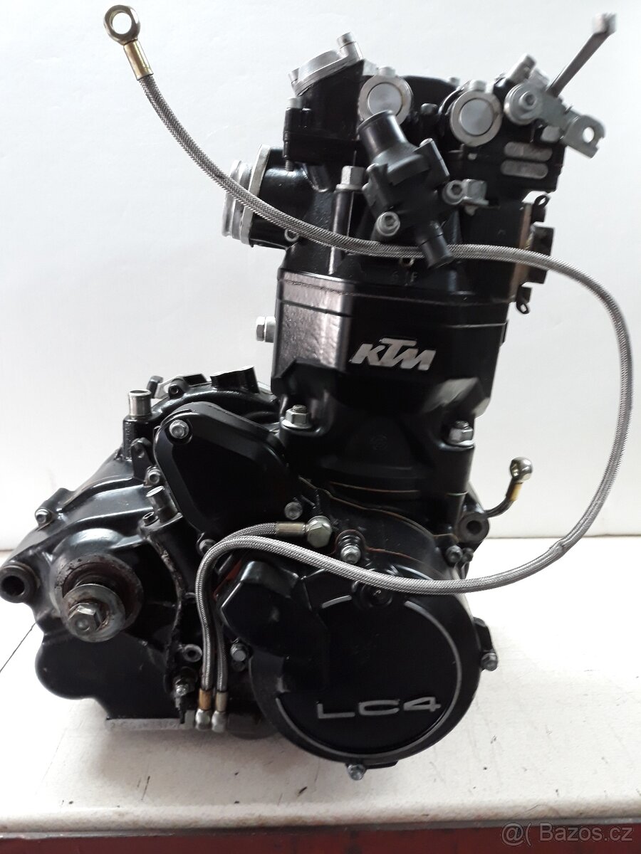 KTM LC4 640 - 620 PLASTY - 17