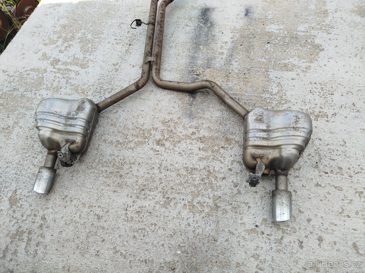 Rozpredám Audi A7 3,0tdi - 17