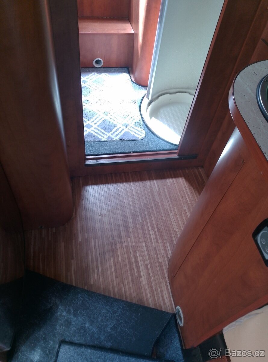 PLA,012,klima,tempo,solar,tazne,kamera,alu,servisovane,garaz - 17