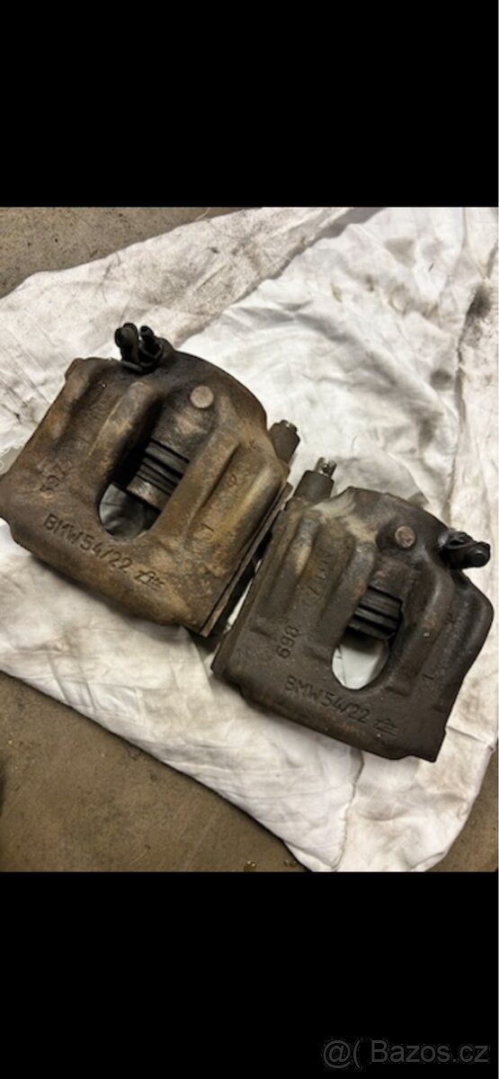 BMW e36 zbytek NÁHRADNÍCH DÍLŮ - 17