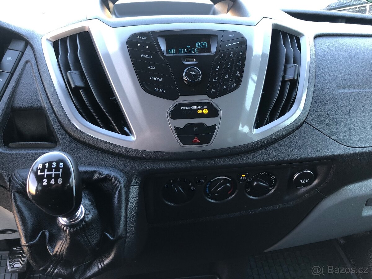 Ford Tranzit L2H2 r.v. 2015 2.2TDCI 92KW 9míst Klima - 17