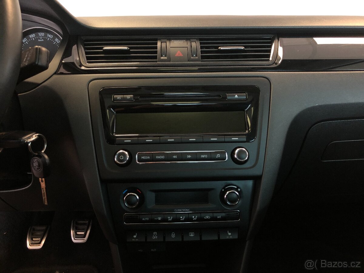 ŠKODA RAPID 1.2 TSI STYLE - 17