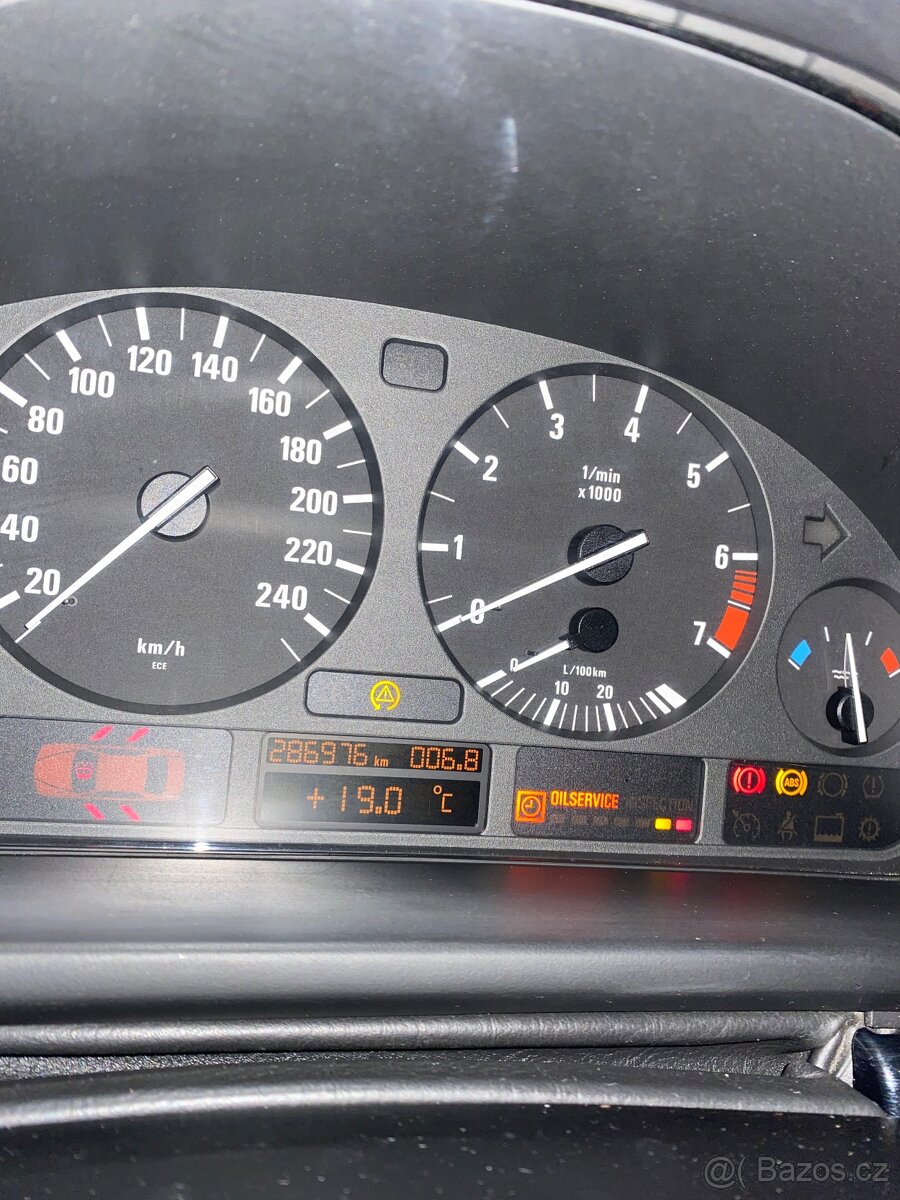 BMW E39 2.5l manual sedan M paket - 17