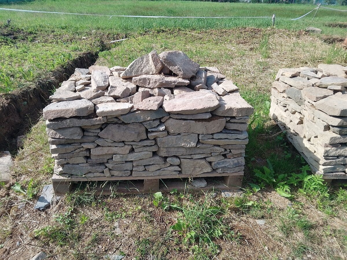 Lícový stavební kámen Odry - 17