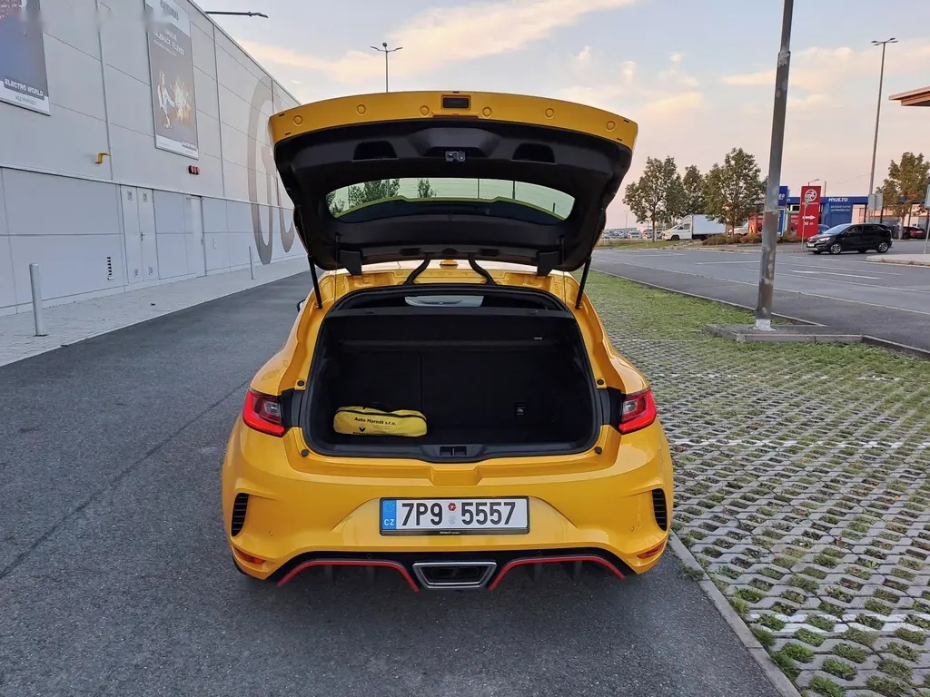 Renault Mégane, RS TROPHY ČR, 22 686KM,PERFEKT - 17