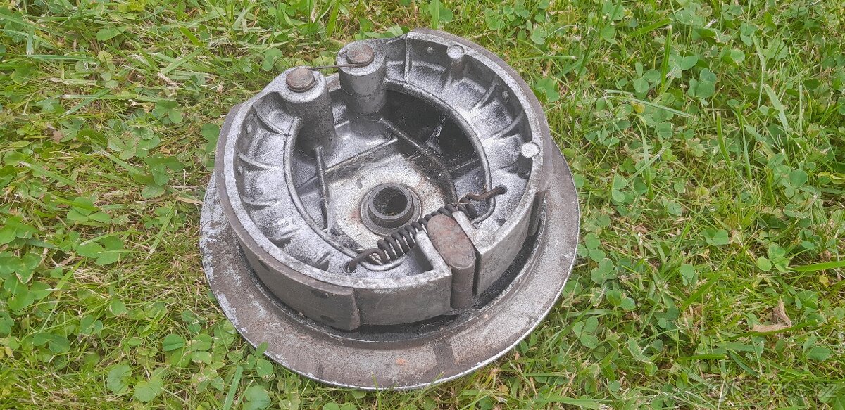 Součásti motorek - 17