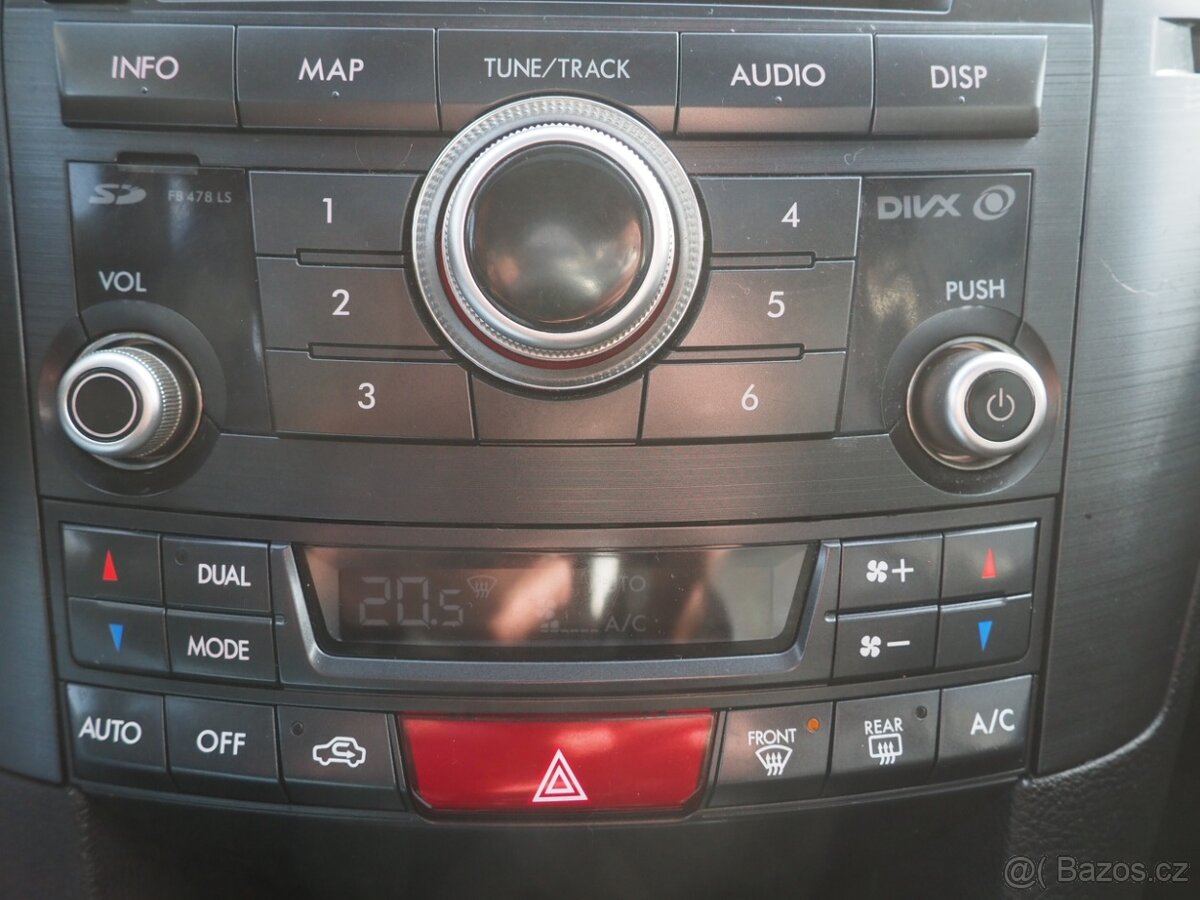 2014 Subaru Outback 2.0D CrossTrack A/T 4x4 - 17