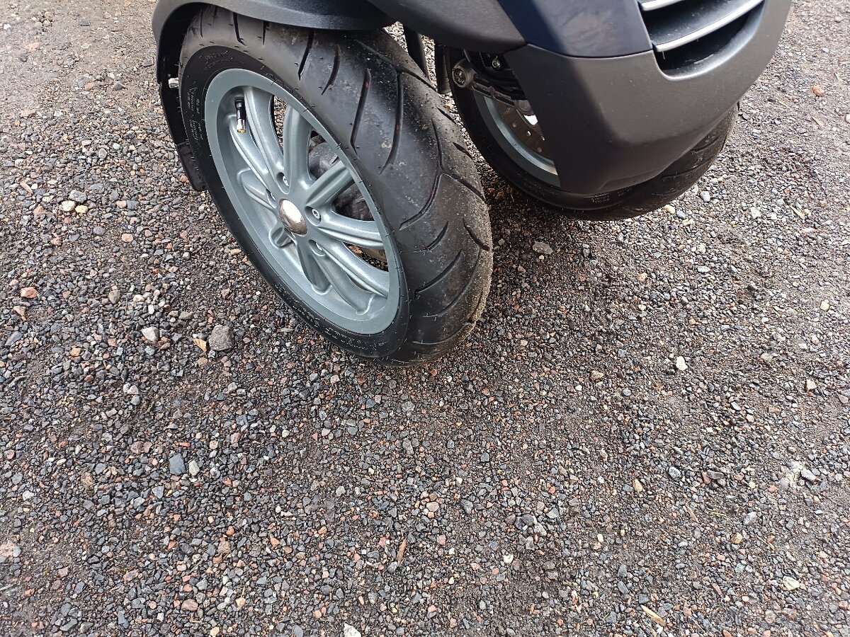 Piaggio mp3 125 Cz doklady v ceně - 17