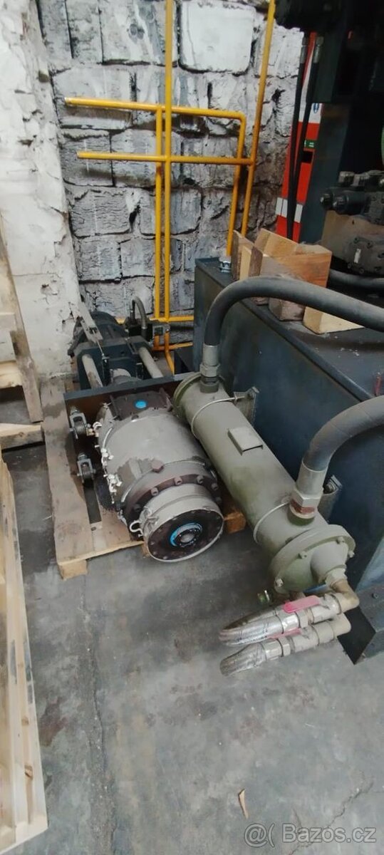 Vyfukovací stroj TONVA TVA-30L (6499) - 17