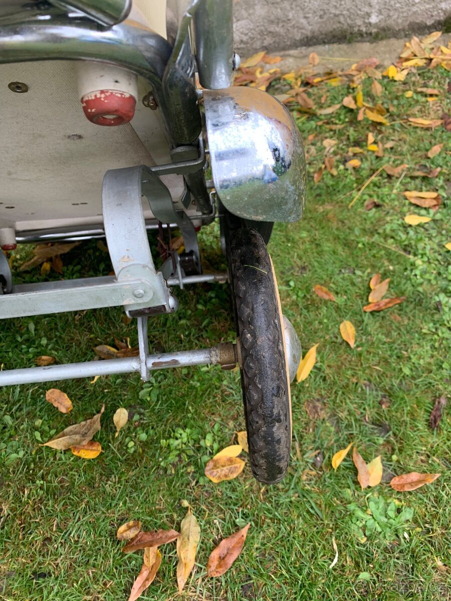 Retro kočárek pro miminko Frankonia - 17