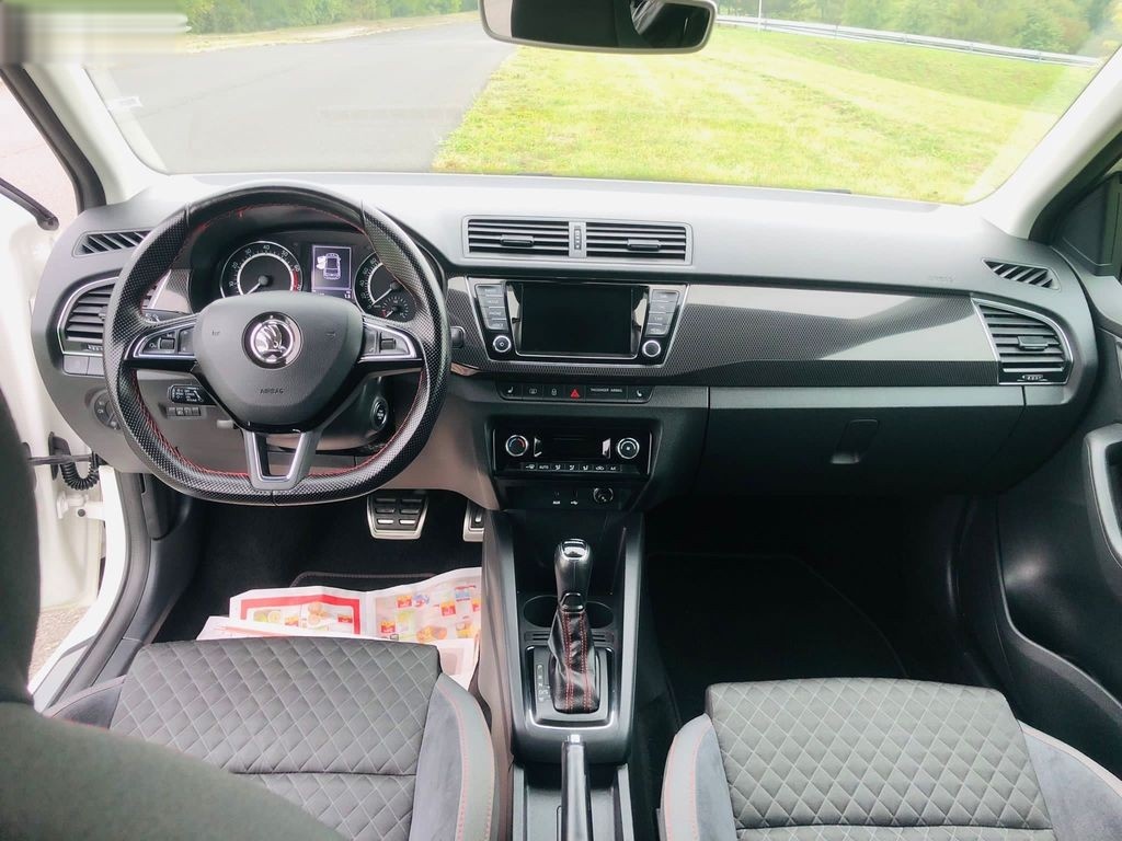 ŠKODA FABIA, 1.4TSI VRC DSG - 17