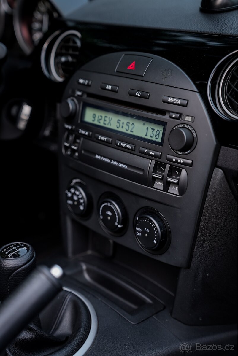 Mazda MX-5 Miata 2006 | 1.8 - 17
