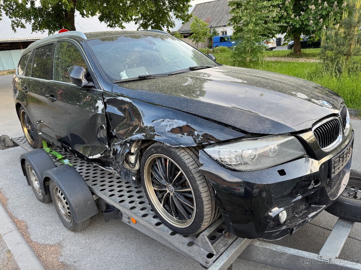 BMW E91 330d N57D30 LCi M-Paket blacksaphire dily - 17