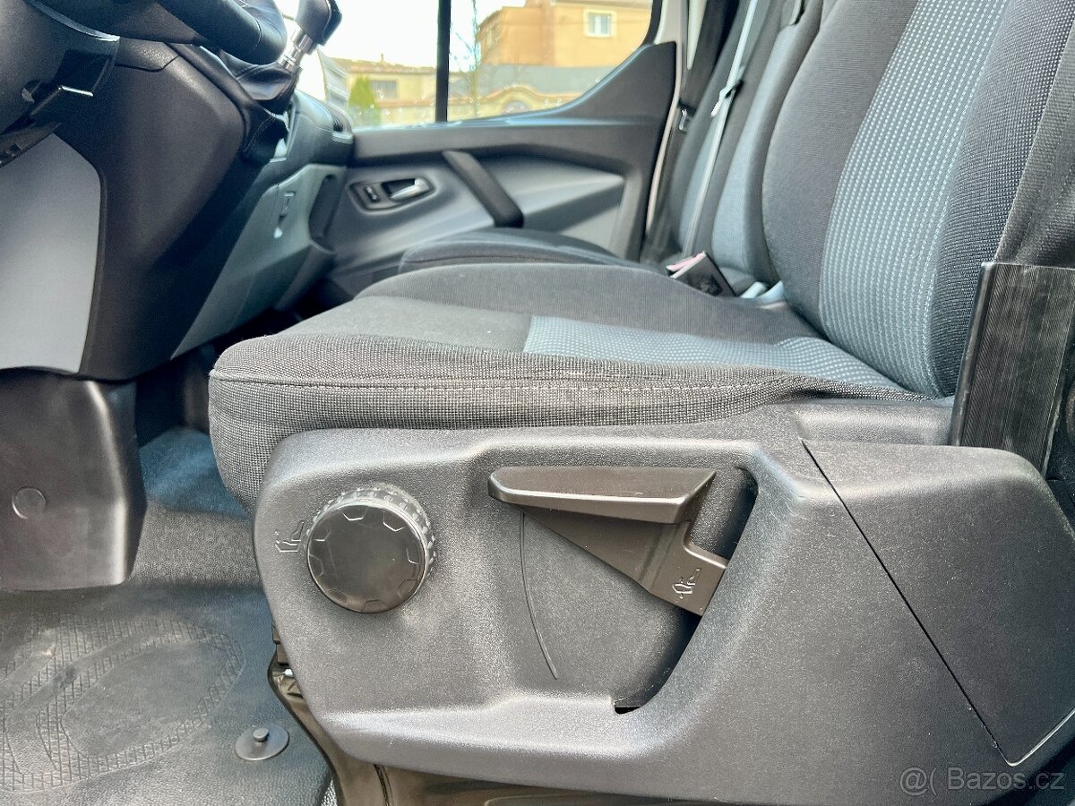 Ford Transit Custom 2.0d 96 kW 9 míst Long,Klima - 17