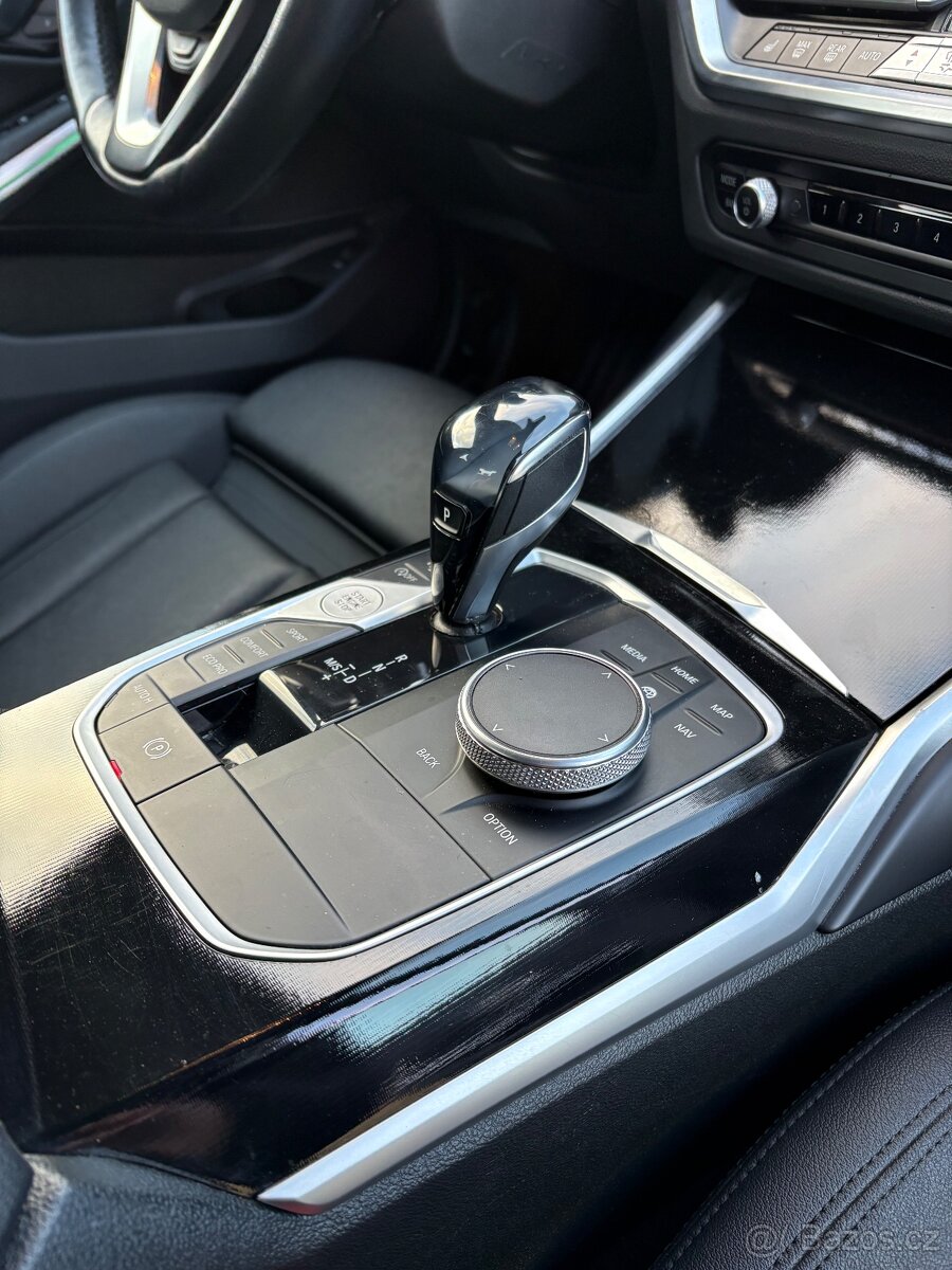 BMW G20 330ix 2021r - 17