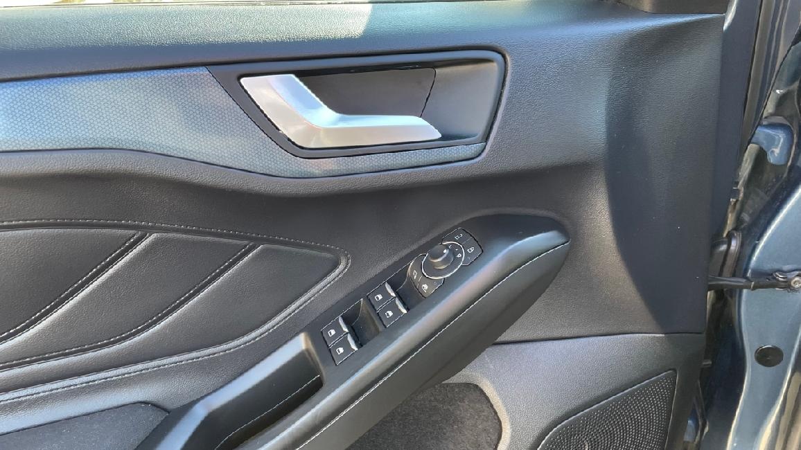 Ford Focus, 1,0 114 kW ACTIVE X HYBRIT /AT - 17