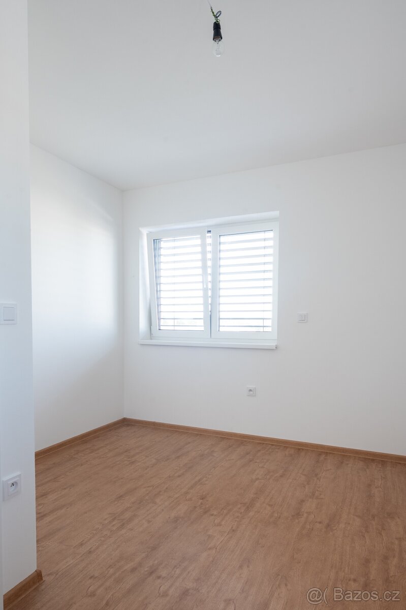 Prodej moderní novostavby 4 + kk se zahradou,Rychnov n. Kn. - 17