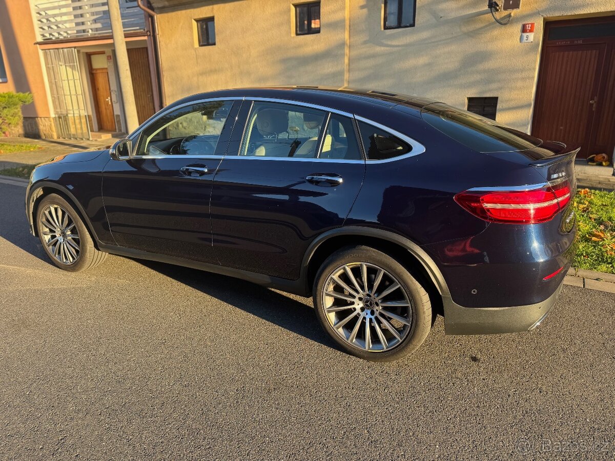 Mercedes Benz 250 Coupe AMG - 17