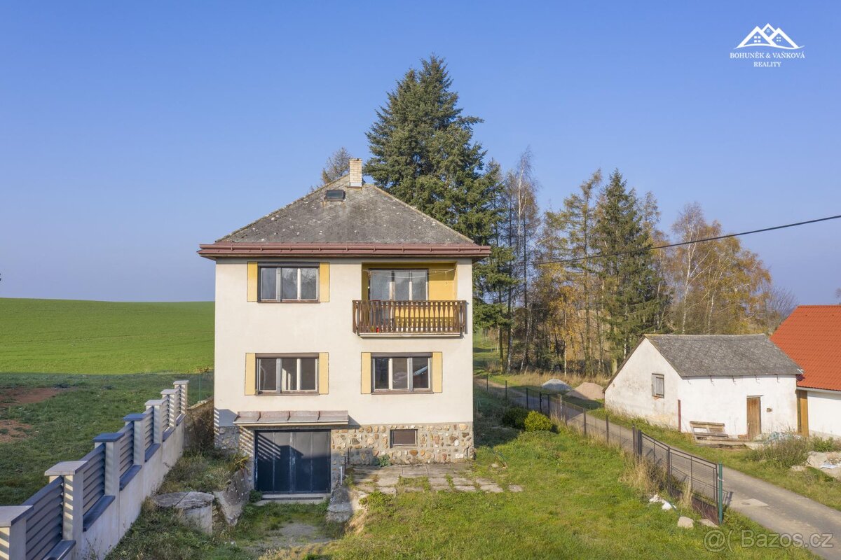 Prodej rodinného domu, 651 m2, Rušinov - 17