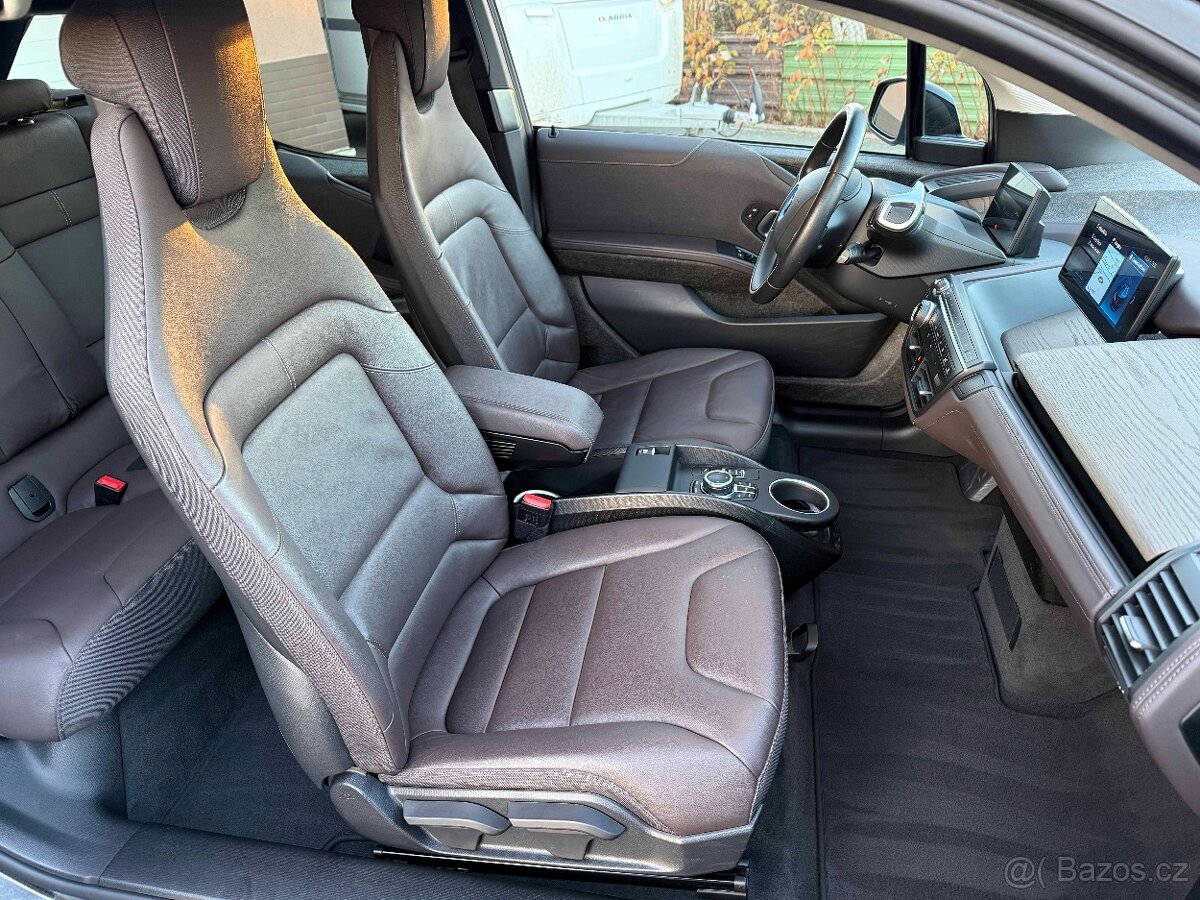 BMW i3 120Ah 2022 PROFI NAVI. KEYLESS, ADAP. LED. KŮŽE - 17