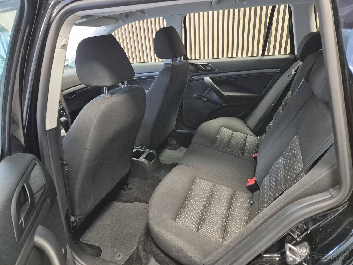 Škoda Octavia 1,4 TSI - 17