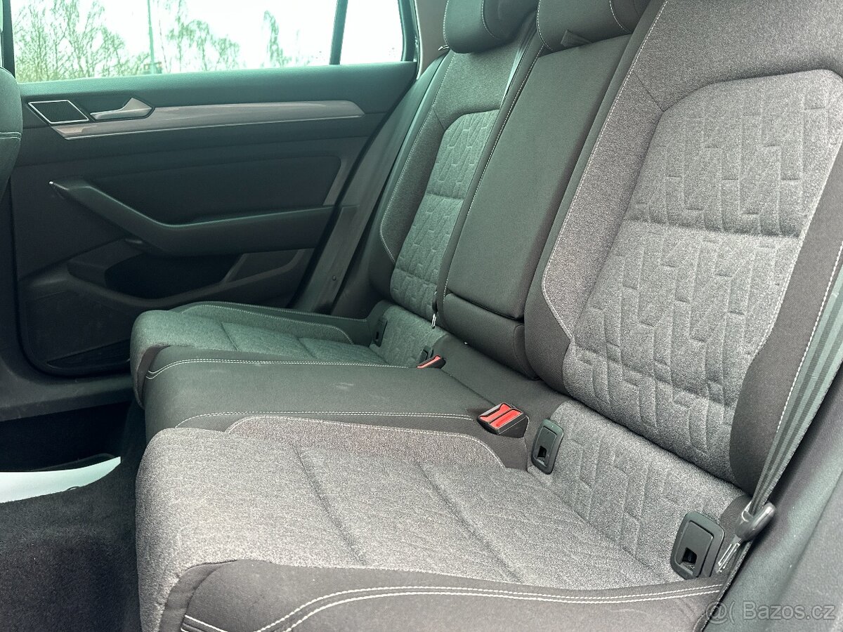 Volkswagen Passat 2023 - 17