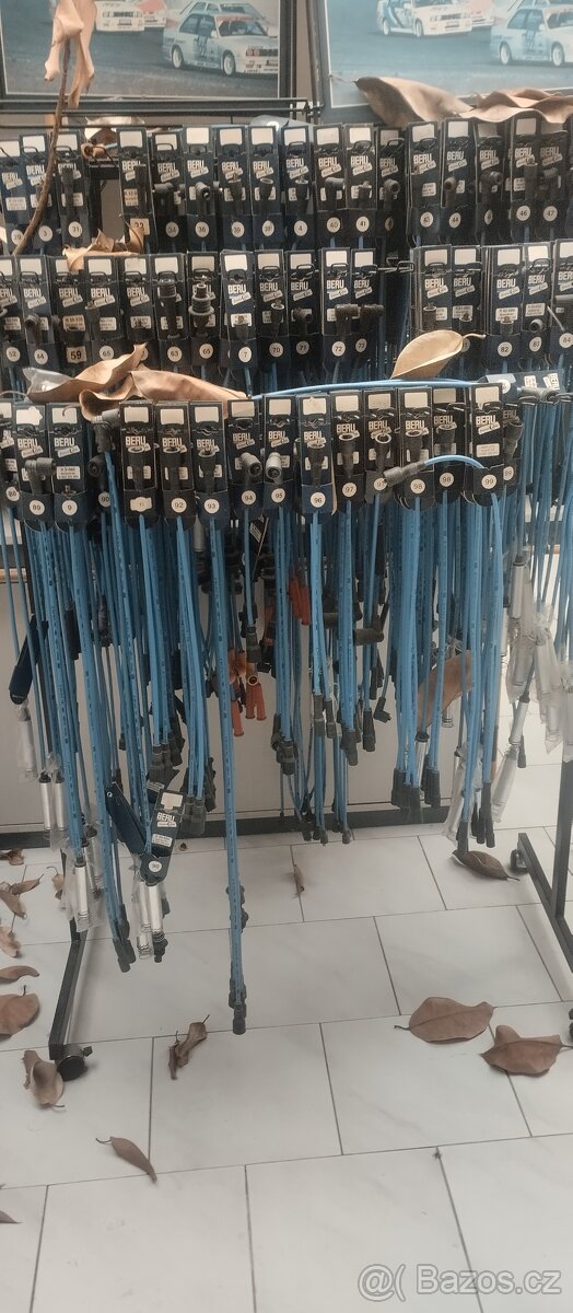 Zhavici a zapalovací svíčky Beru a jiné elektro díly na aut - 17