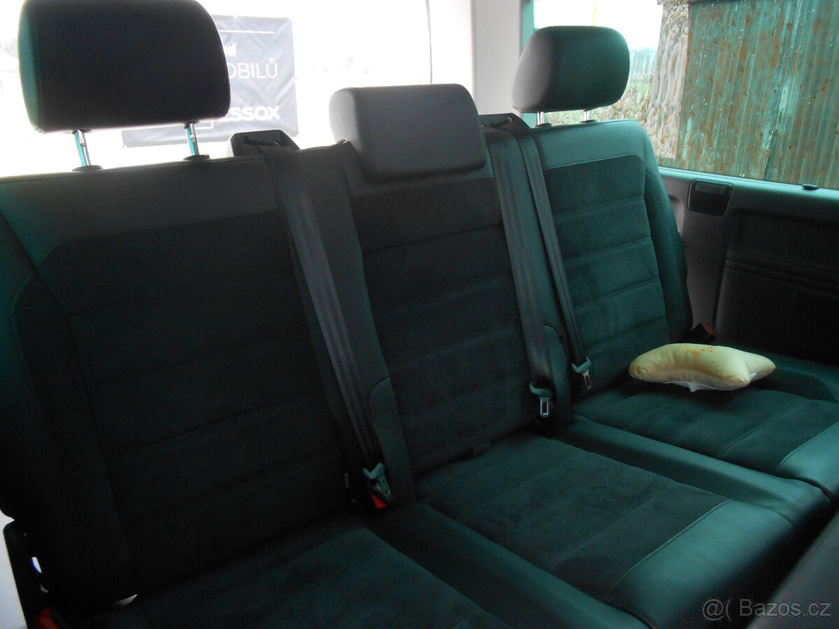VW Multivan 2.0TDi 4motion 146Kw LONG 1.maj. CZ, TOP STAV - 17