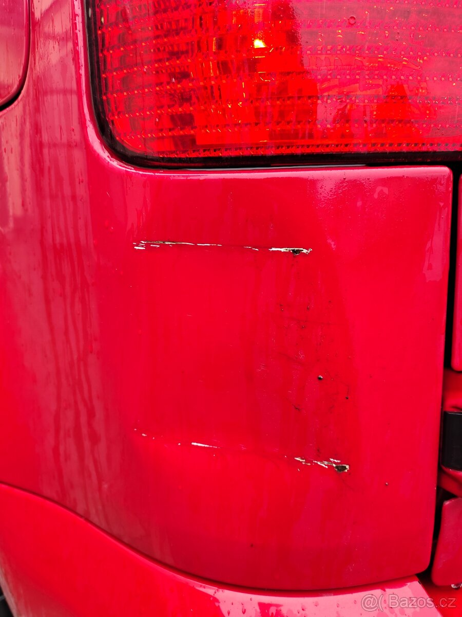 VW Caddy 1.9TDI 4 motion - 17