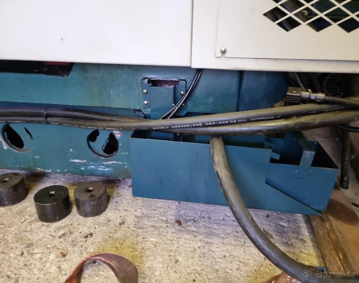 Obráběcí centrum (vertikální) Feller QM-40 SA (7401) - 17