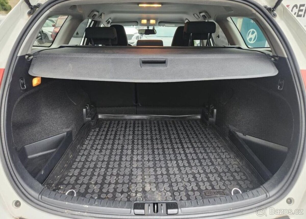 Toyota Auris 1.6-KAMERA-KLIMA-NAVI - 17