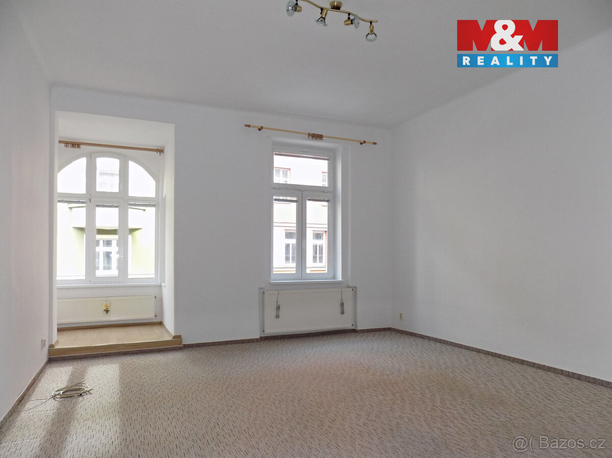 Prodej nájemního domu v Děčíně, ul. Čs. legií - 17