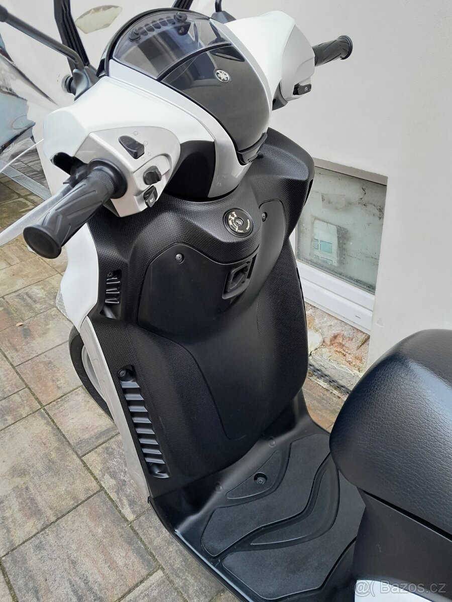 Yamaha Xenter 150, 2014. výborný stav, po servisu - 17