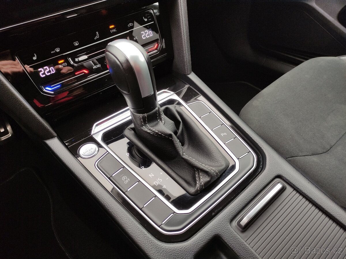 VW Arteon TSi Shooting Brake Rline VIRTUAL IQ LIGHT KAMERA - 17