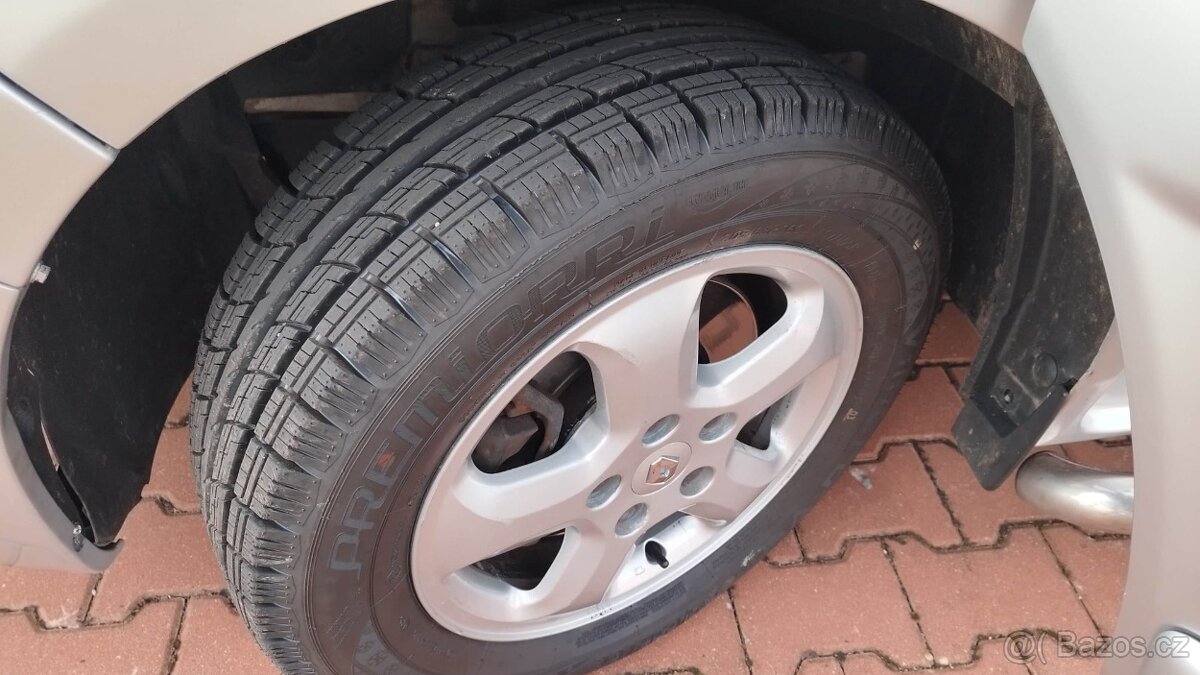 RENAULT TRAFIC 2.0DCI 84KW BEZ DPF LONG 6 MÍST R.V.2011 - 17