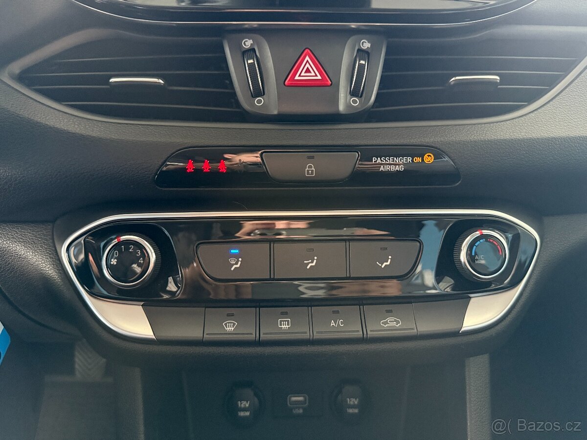 Hyundai i30 1,0 ZÁRUKA,FASTBACK,1.MAJITEL - 17