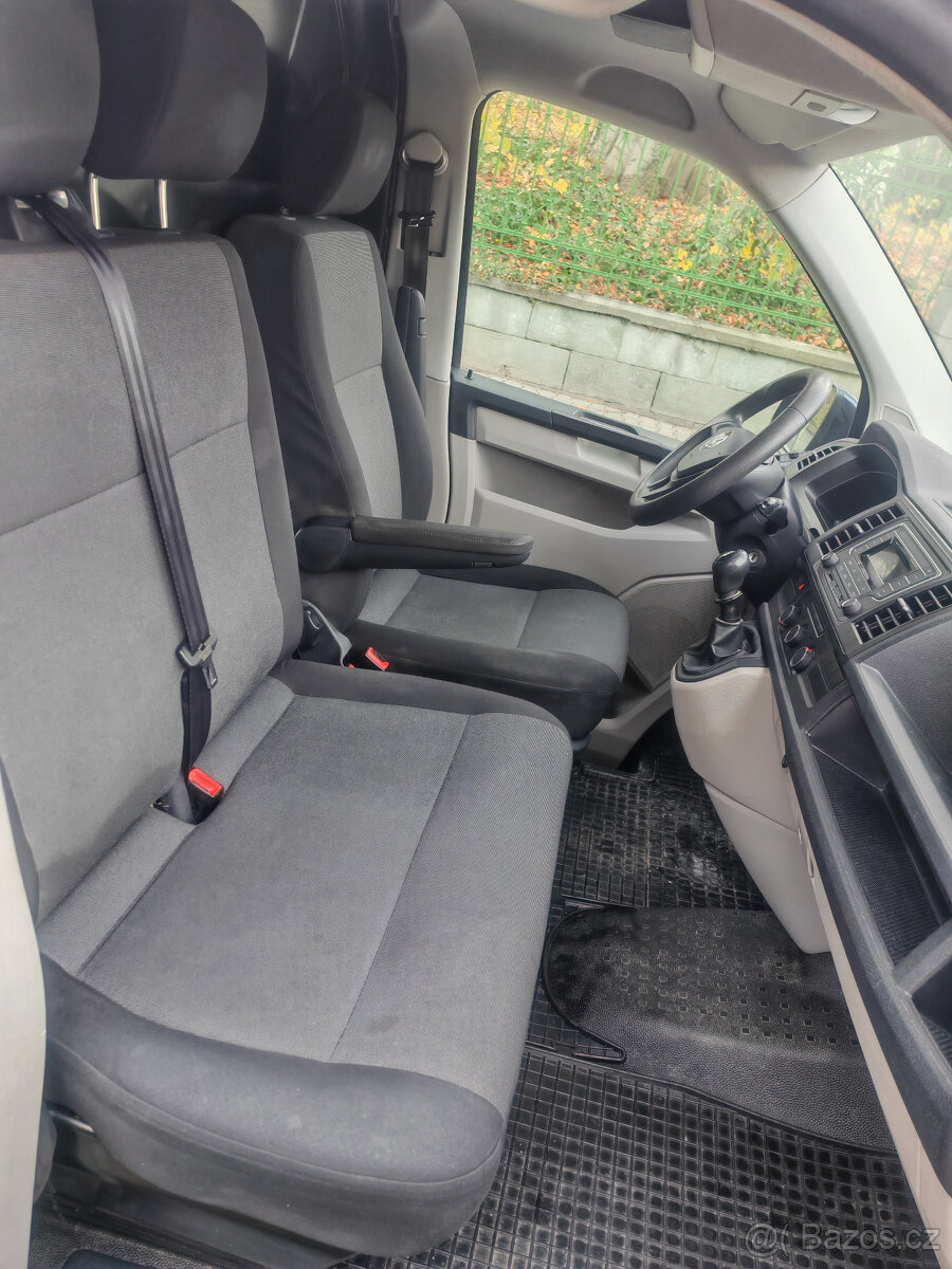 Transporter 2018 CZ Kup Servis za 220tis. Kč Serviska 2.0td - 17