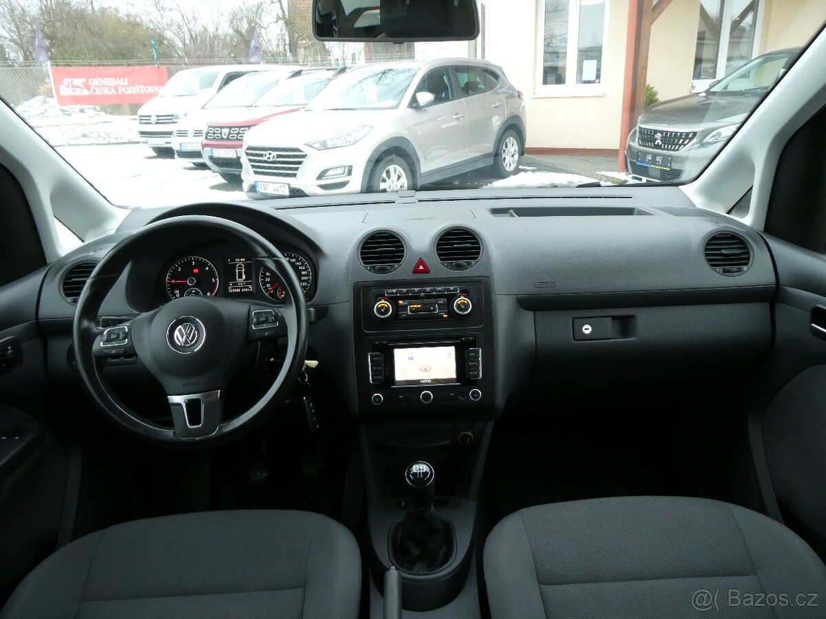 Volkswagen Caddy 1.6TDi 75kW, 7.míst, serviska - 17