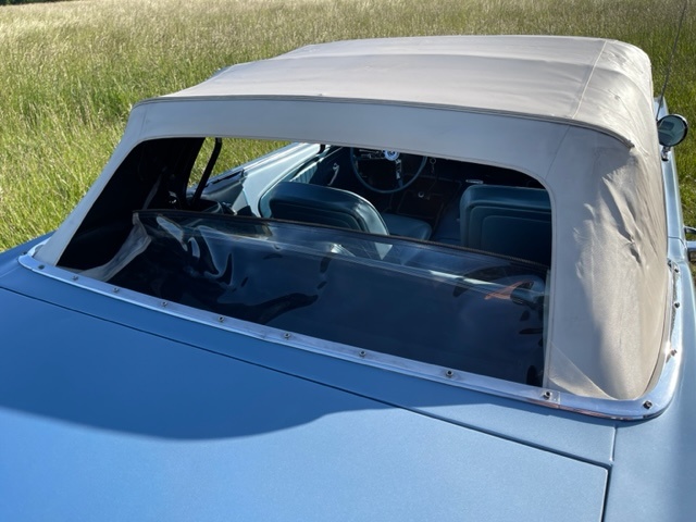 Ford Mustang Convertible 289CUI V8 - 17