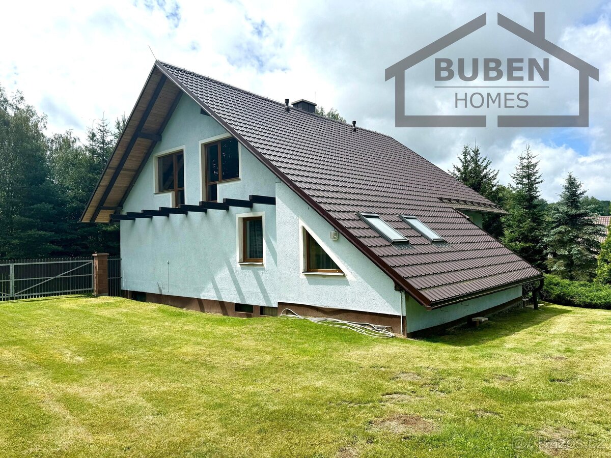 RD 4+1 (užitná plocha 448 m²) se zahradou 1371 m2 - Písařo - 17