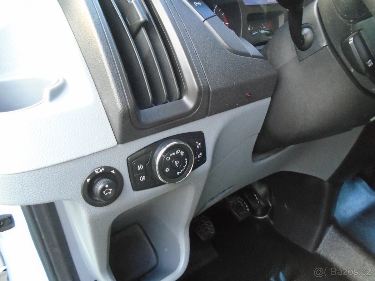 Ford Transit 2.2 TDCi 9 míst BUS L2H2 - 17