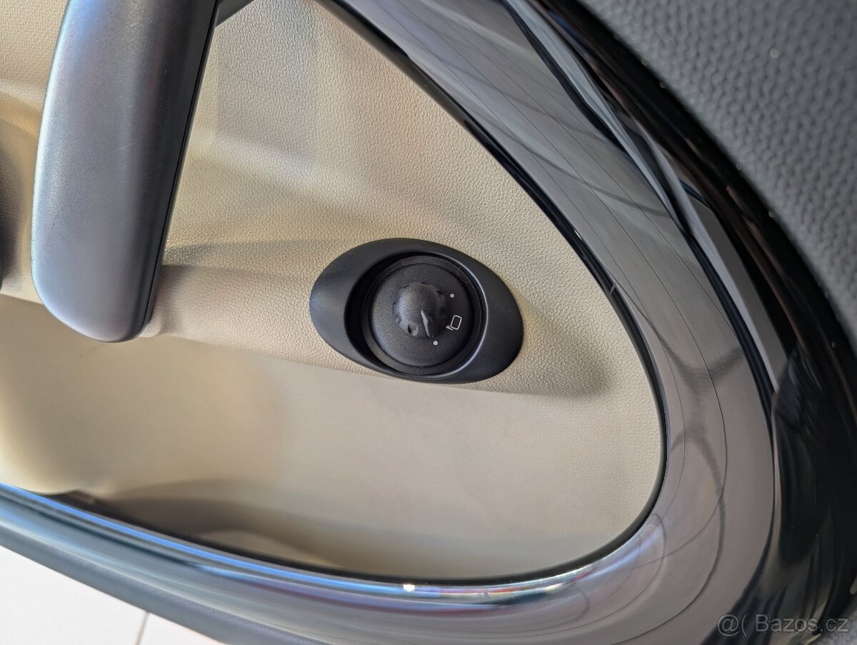 Mini Countryman 2.0 D A/T PDC, TEMPOMAT, KLIMA - 17