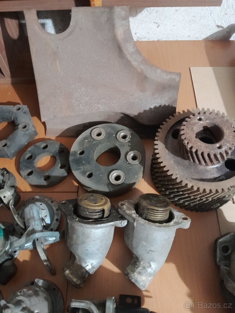 Gaz 21,24,Škoda náhradní díly - 17