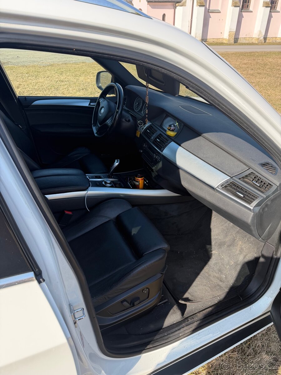 BMW X5 e70 3.0sd 210kw - 17