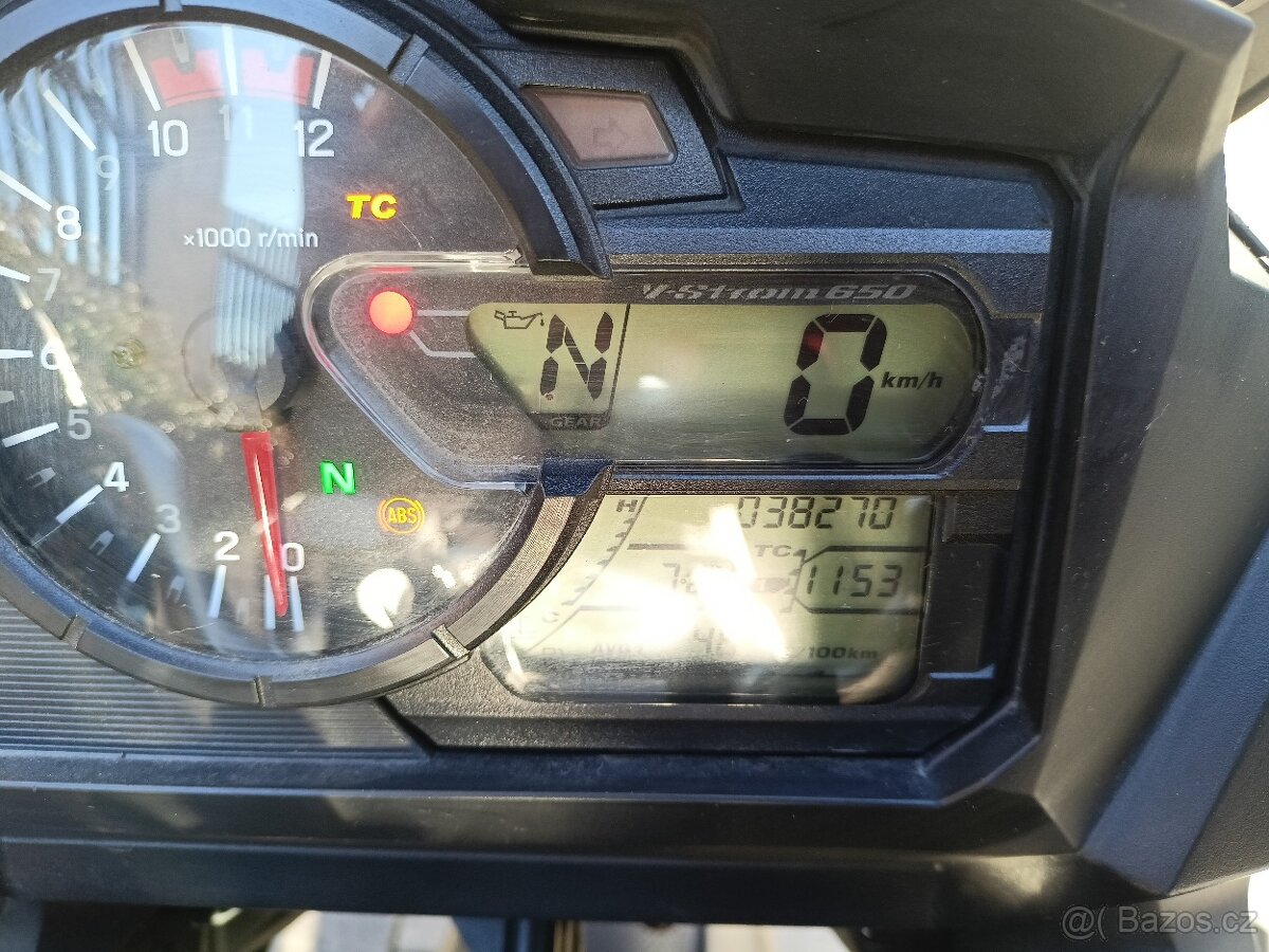 Suzuki dl 650 v-strom - 17