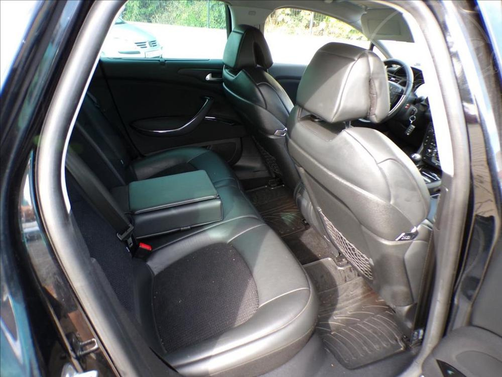 Citroën C5 2,0 HDI XENONY - 17