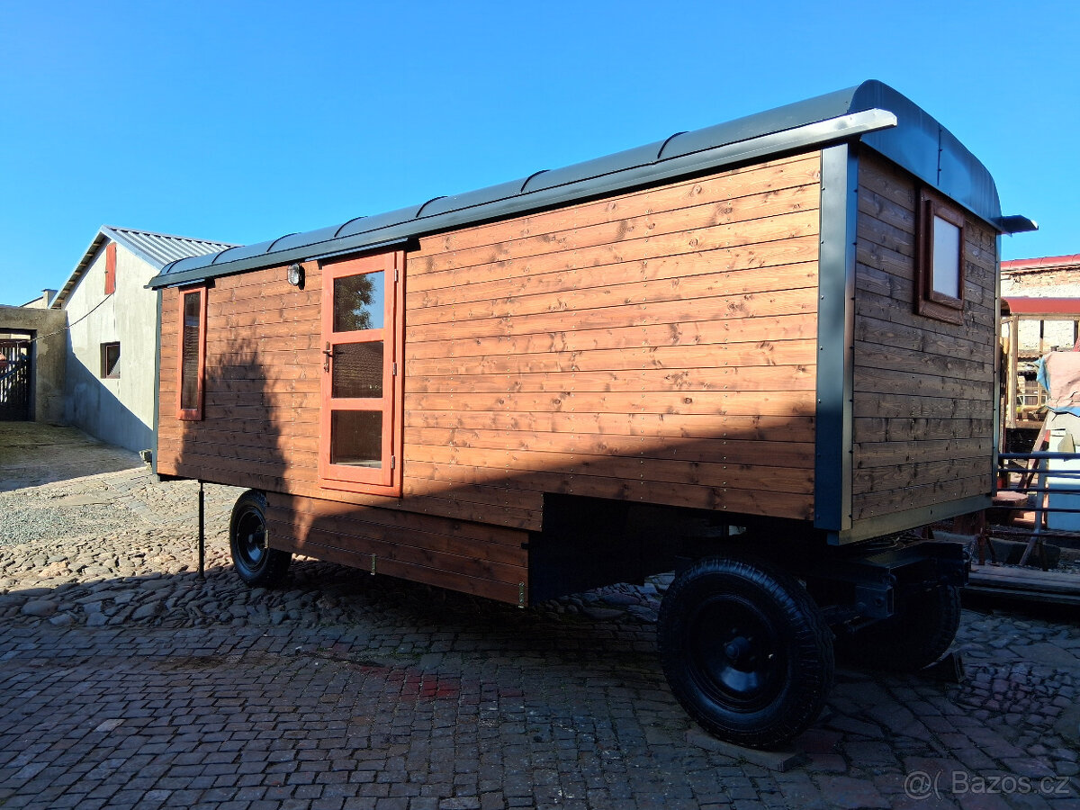 Prodám Maringotku Klasika Oblá střecha 7 metru - 17