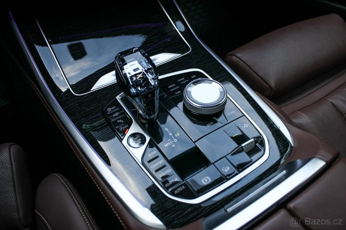 BMW X7 xDrive 30d A/T G07 - 17