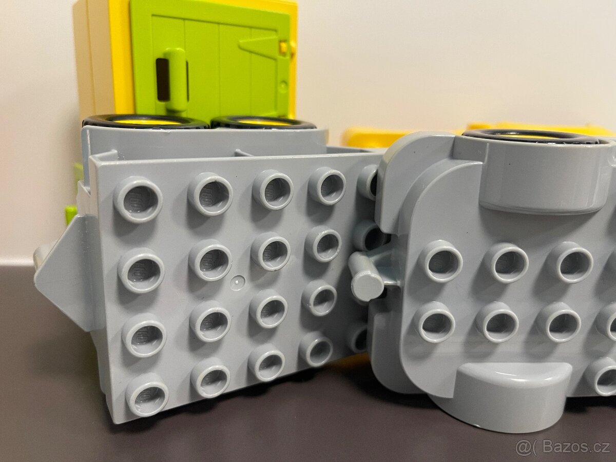 Lego Duplo kamion - 17